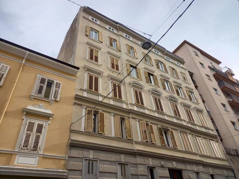 1 - vendita appartamento trieste friuli-venezia giulia italia