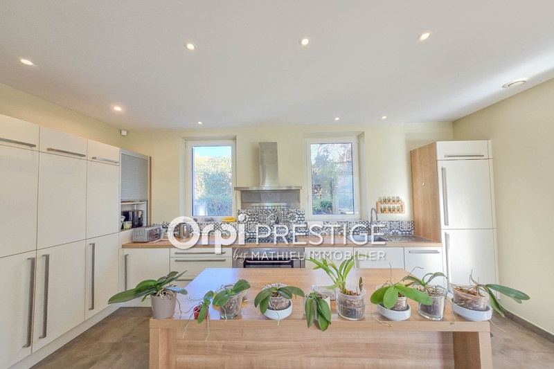 2 - house for sale in antibes alpes-maritimes france