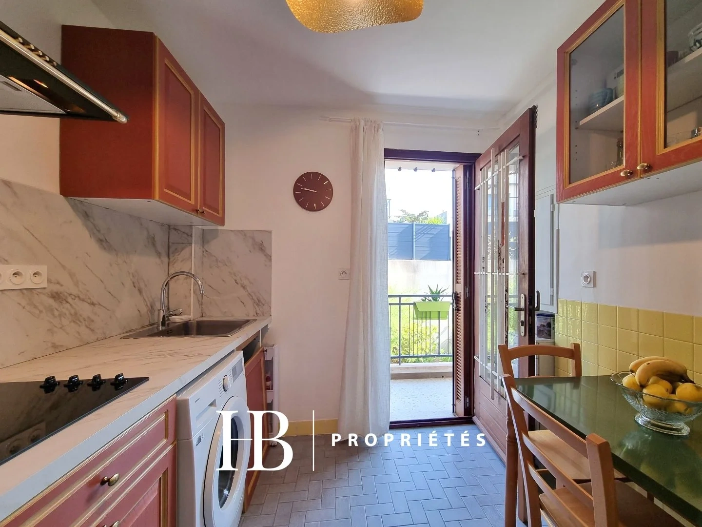 2 - venda apartamento six fours les plages var frança