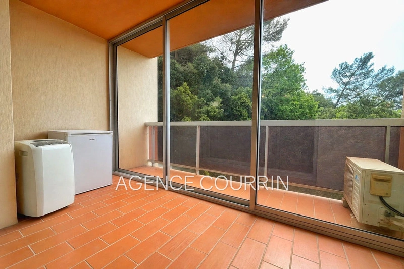 Apartamento con terraza