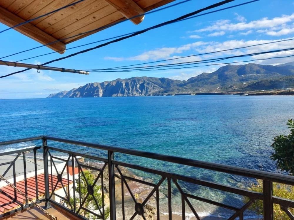 1 - sea view apartment for sale in mókhlos crete greece