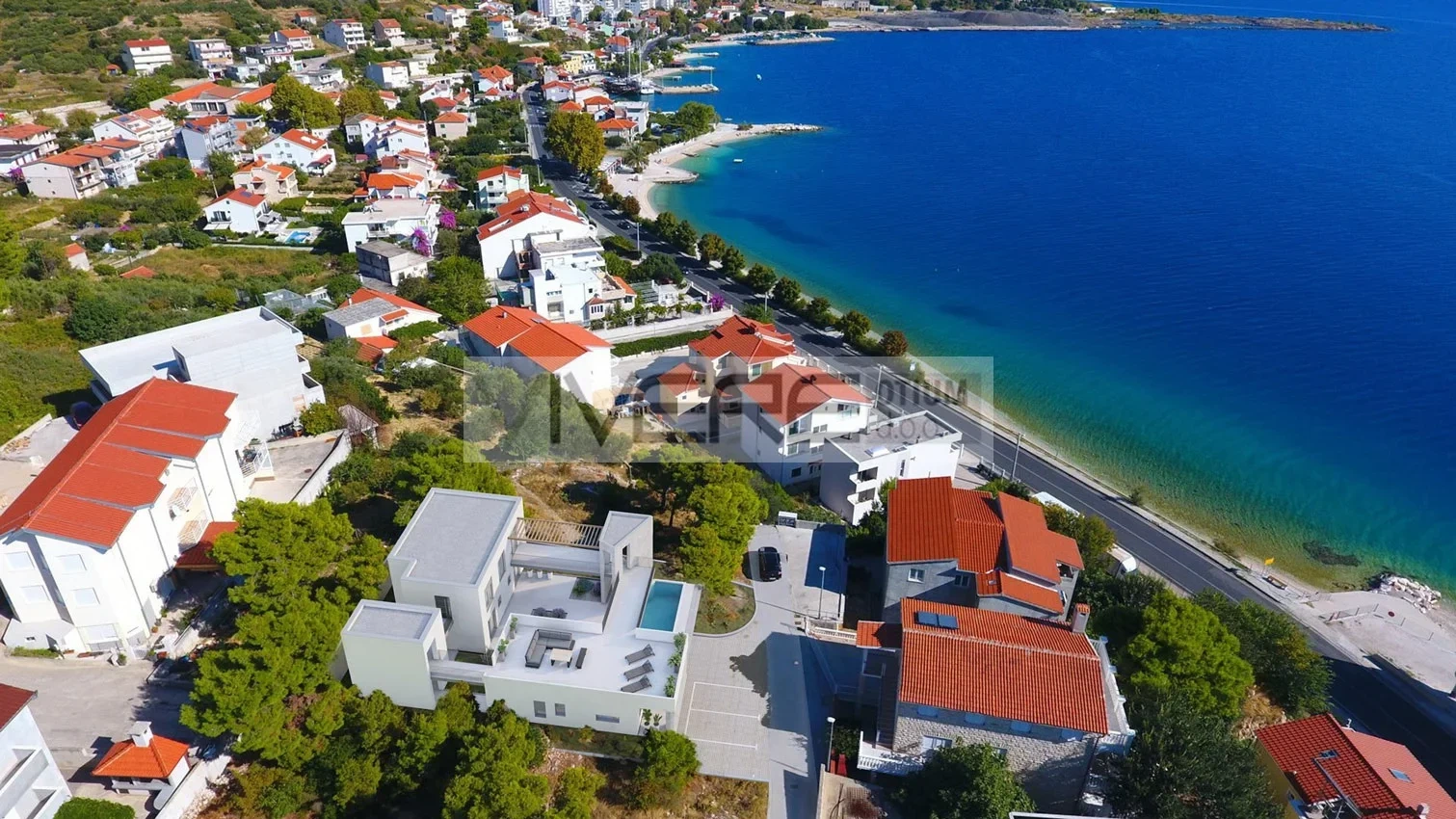 2 - venta casa vista al mar omiš split-dalmacia croacia