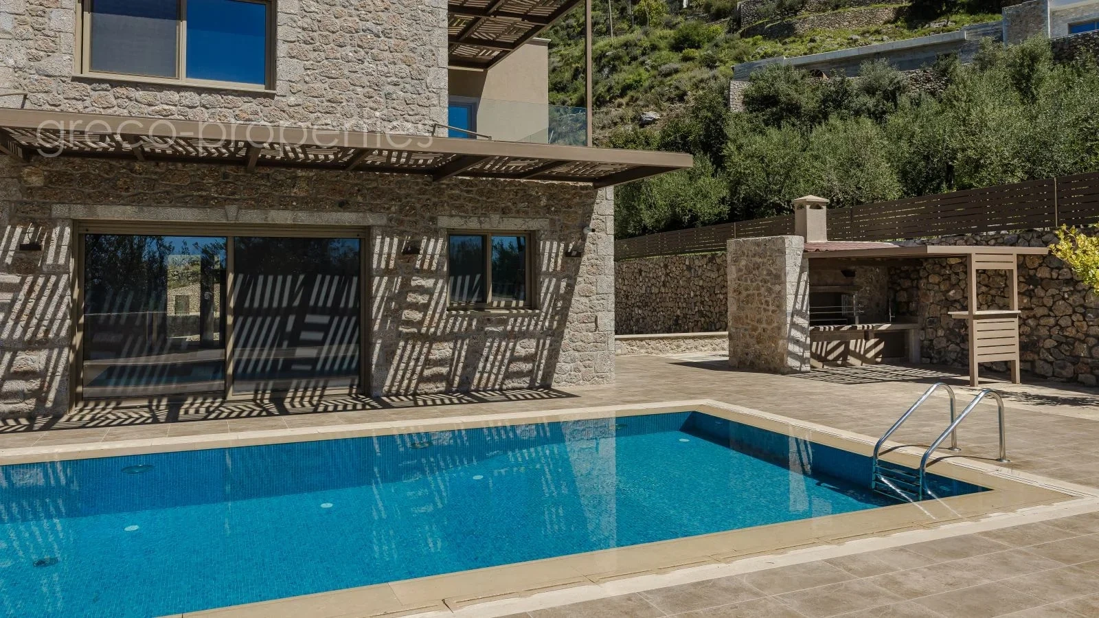 2 - vente maison vue mer kalamáta péloponnèse grèce