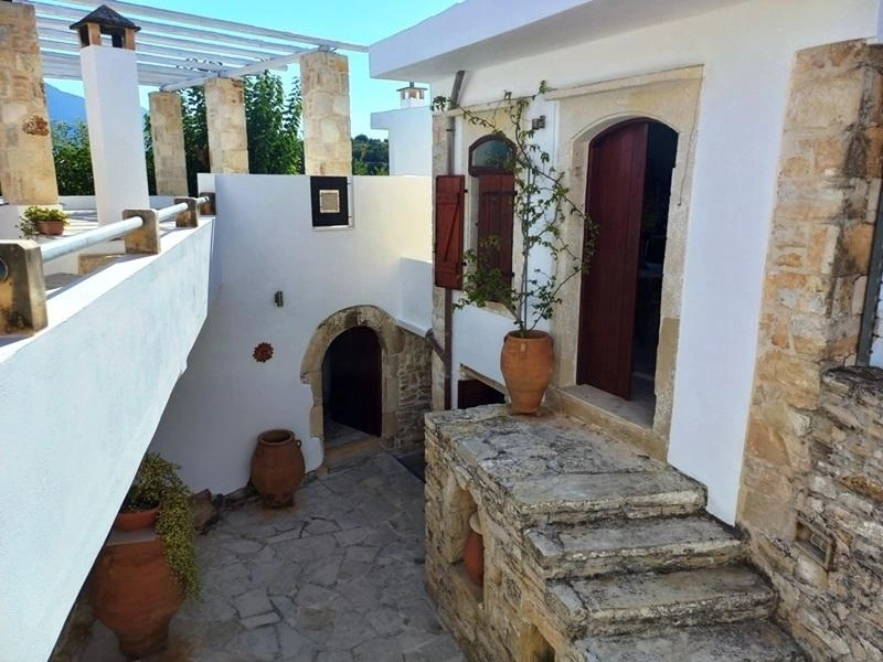 1 - vendita casa choumeri creta grecia