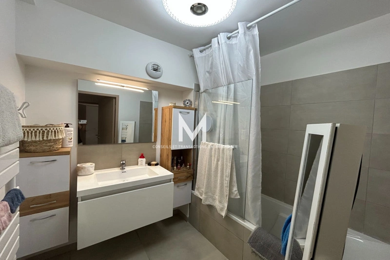 2 - vente appartement vue mer les issambres var france