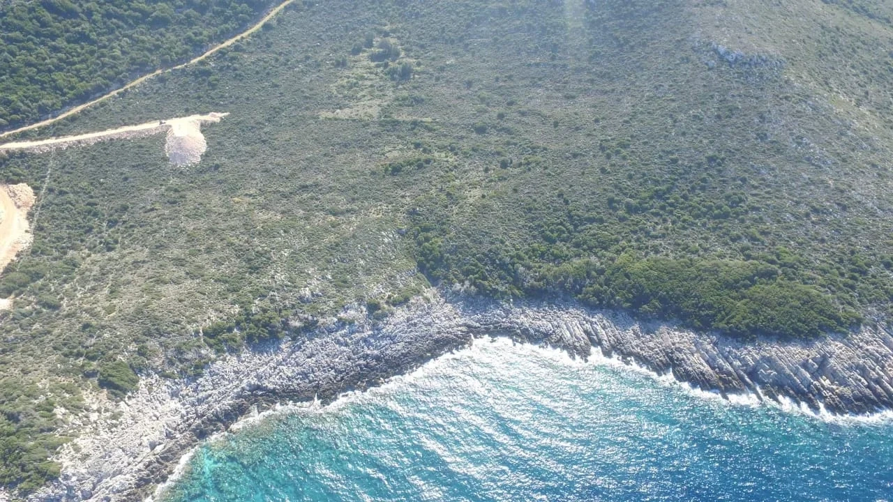 1 - vente propriété pieds dans l'eau volimes îles ioniennes grèce