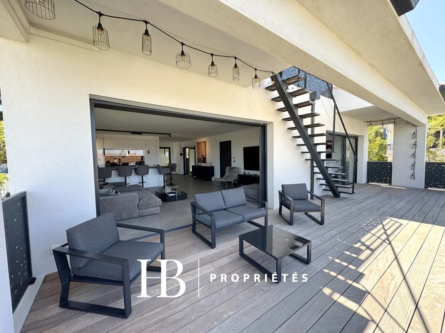 2 - sea view apartment for sale in sanary sur mer var france