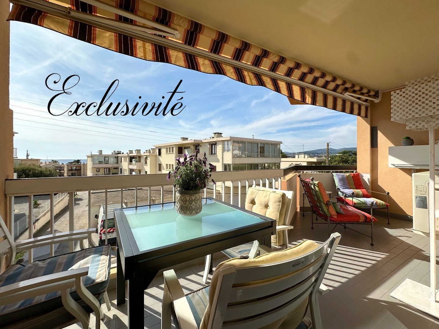 1 - sea view apartment for sale in six fours les plages var france