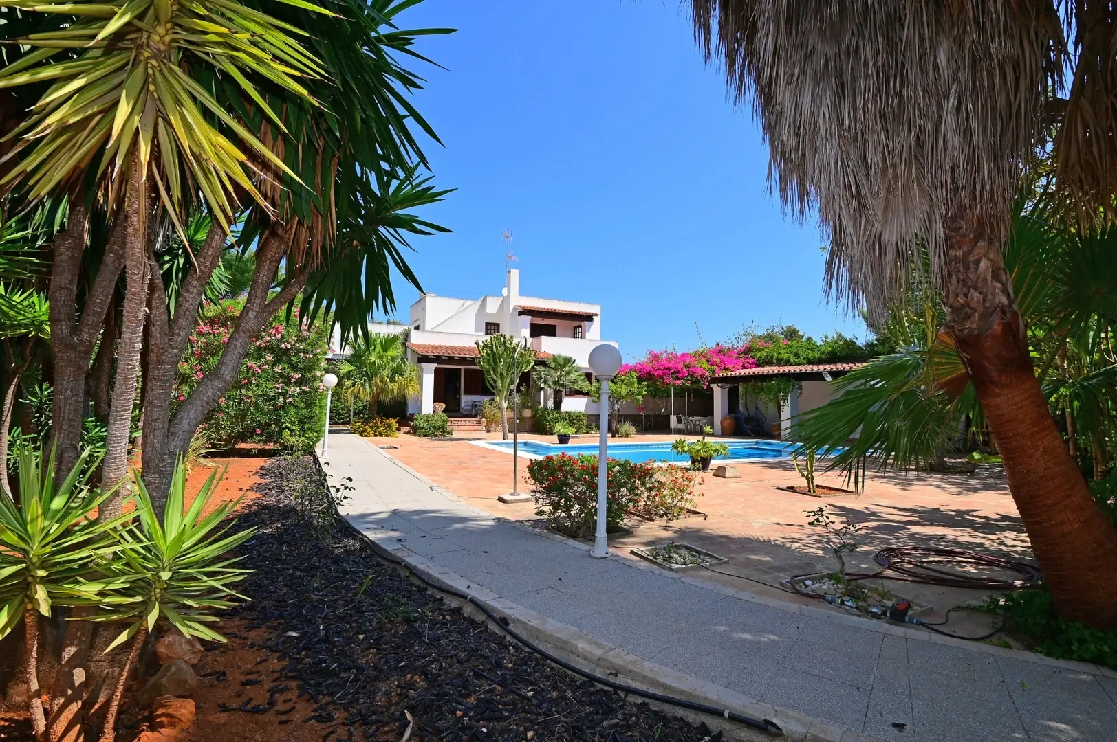 1 - verkauf haus strandpromenade santa eulalia del río ibiza - balearen spanien