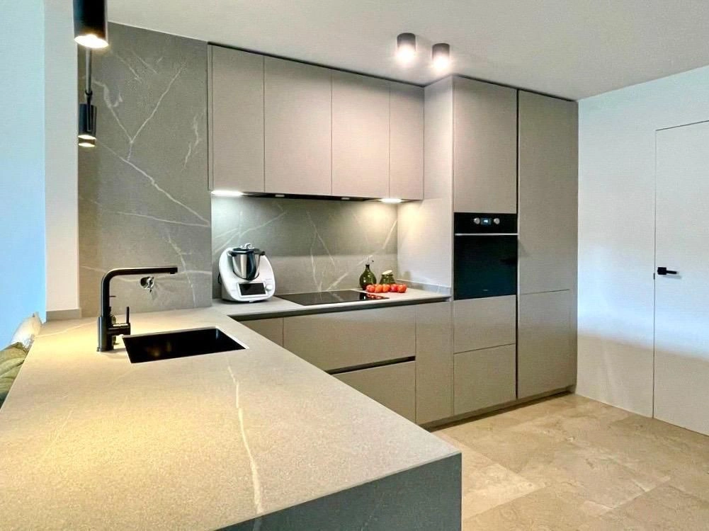 2 - venta apartamento frente al mar manilva andalucía españa