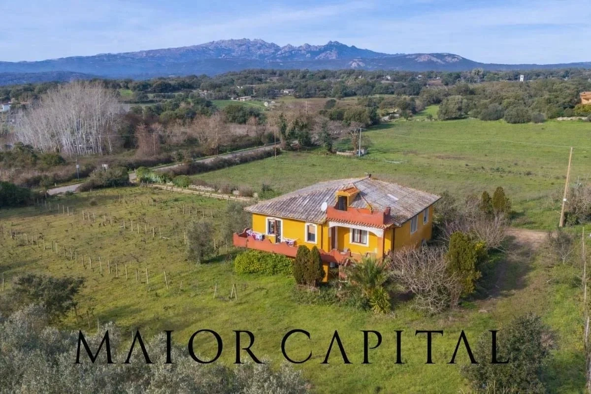 2 - house for sale in monti sardinia italy
