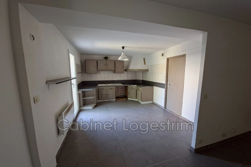 2 - house for sale in milhaud gard france