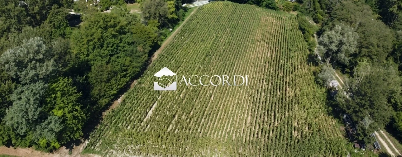 2 - plot of land for sale in asolo veneto italy
