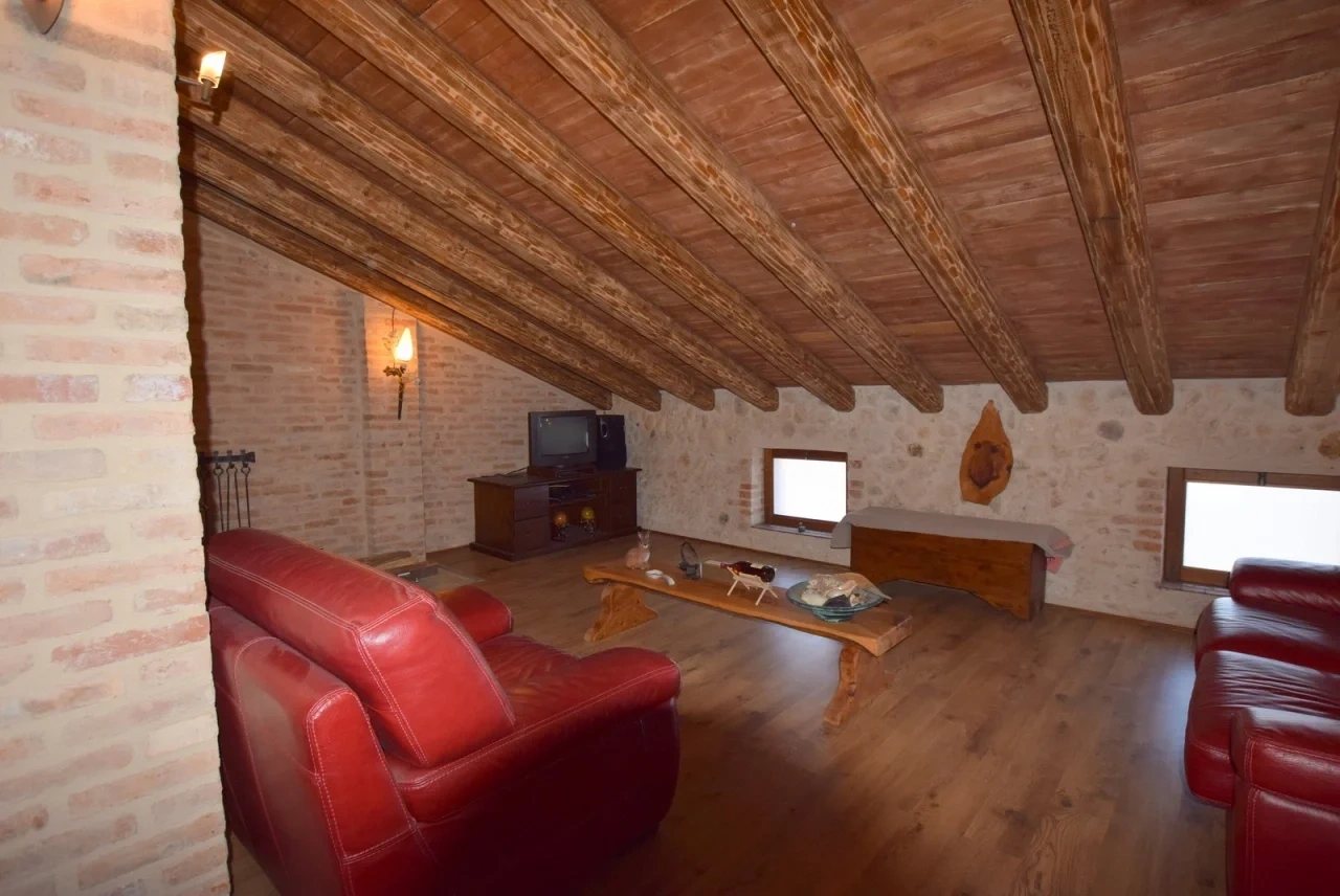2 - verkauf haus crocetta del montello venetien italien