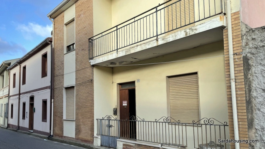 1 - vente maison solarussa sardaigne italie