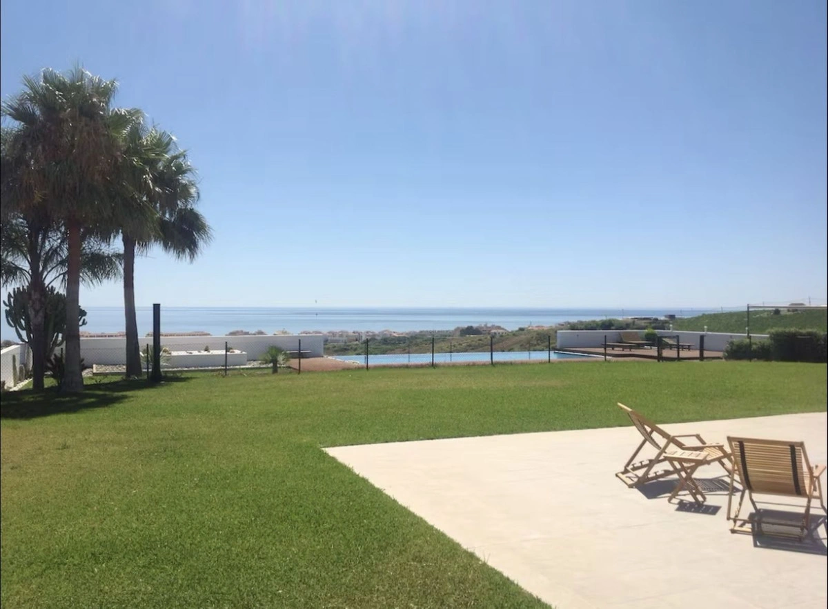 2 - vente villa vue mer manilva andalousie espagne