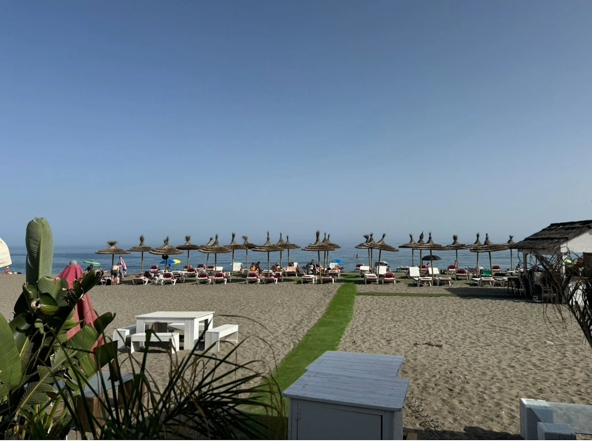 2 - продажа коммерция пляж пешком estepona - costa del sol андалусия испания