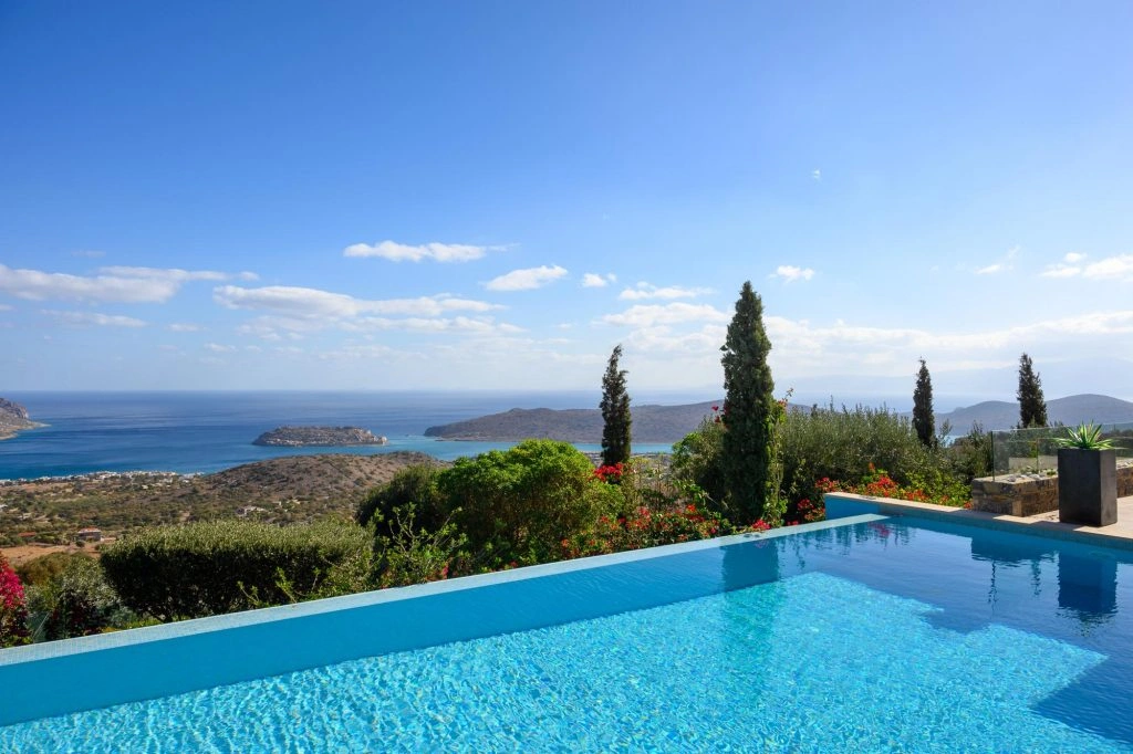 2 - vente villa vue mer pláka crète grèce