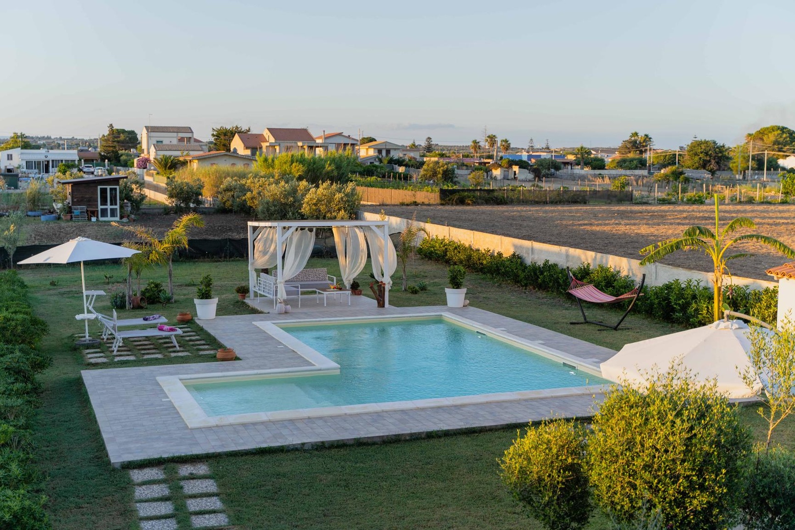 1 - location vacances maison vue mer ispica sicile italie