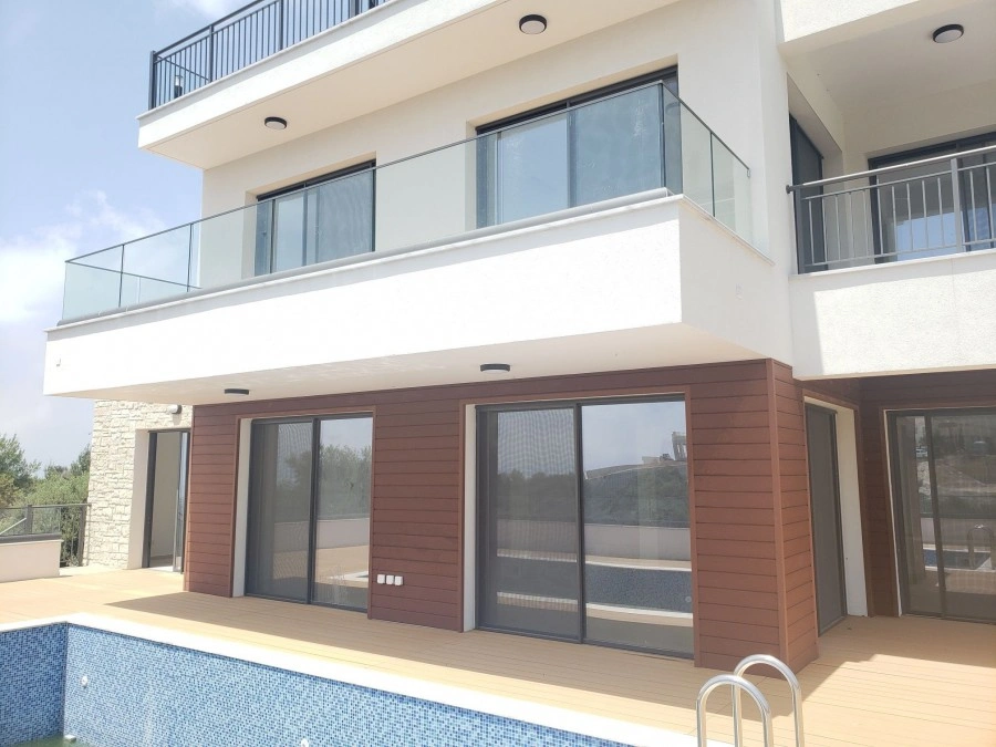2 - venta villa frente al mar paphos pafos chipre