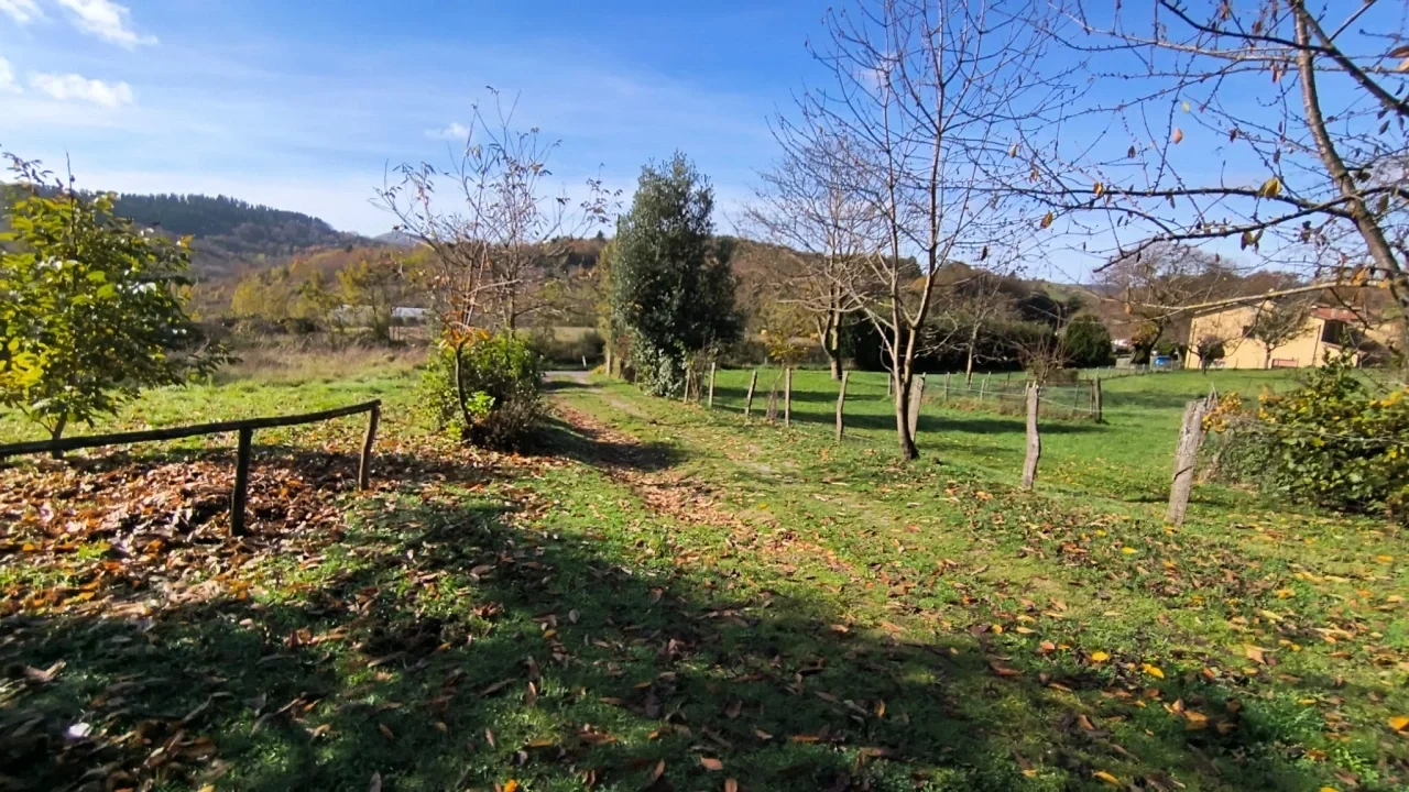 2 - business for sale in santa fiora tuscany italy