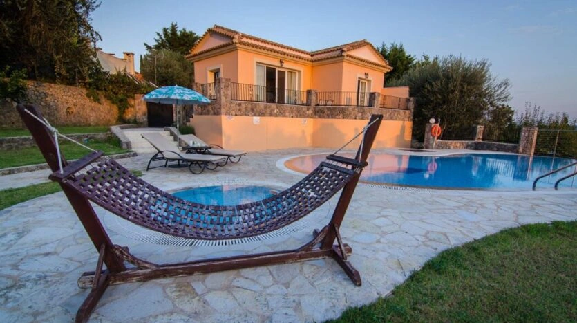 1 - vente villa vue mer dassia îles ioniennes grèce