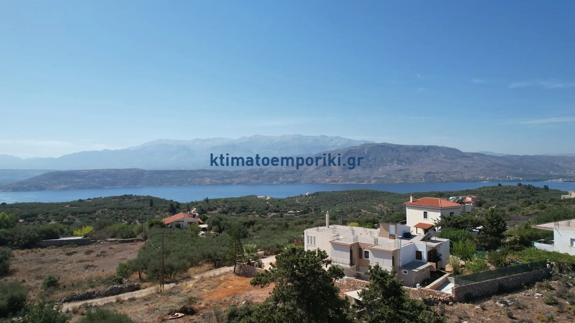 2 - venta terreno vista al mar stérnes creta grecia