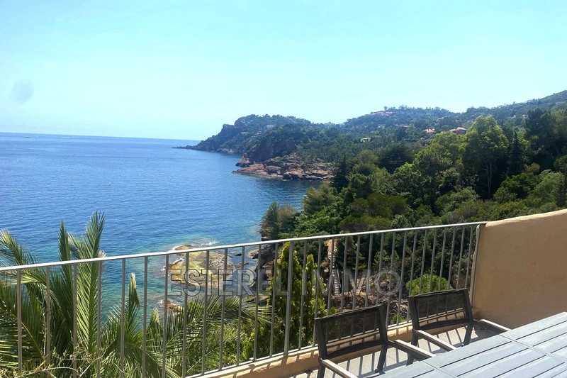 1 - apartment for vacation rentals in théoule-sur-mer alpes-maritimes france