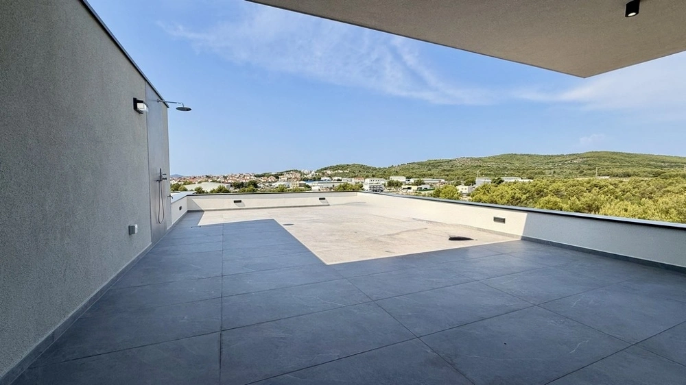 2 - продажа квартира вид моря vodice истрия хорватия