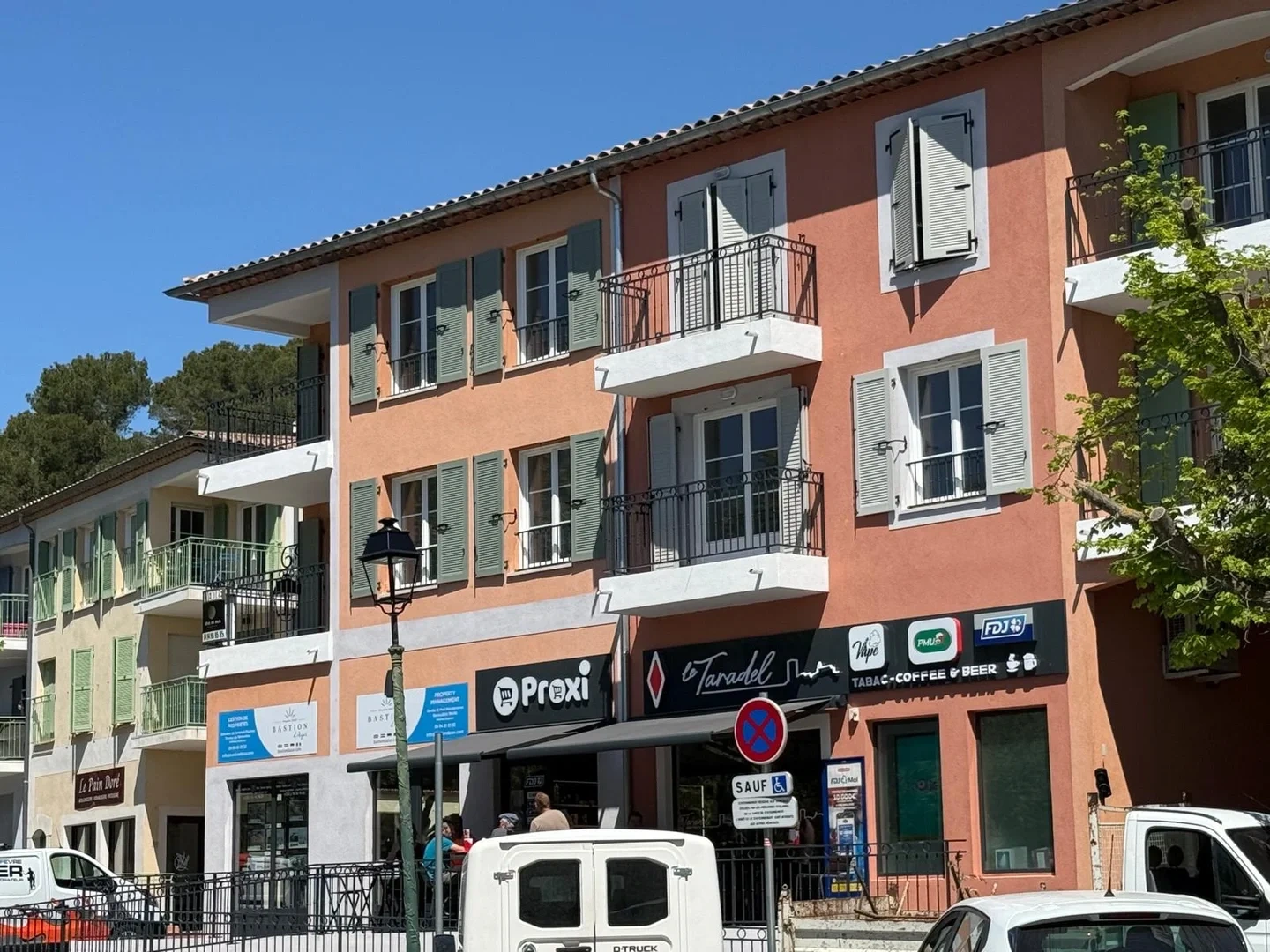 1 - vente appartement taradeau var france