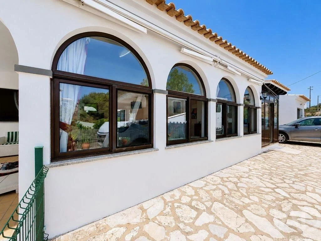 2 - venta villa conceição algarve portugal