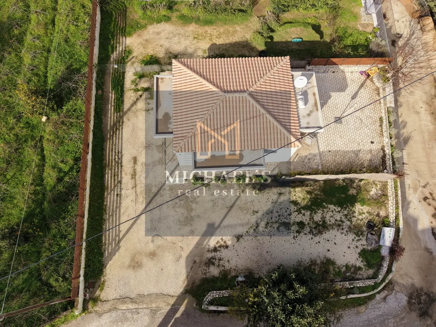 2 - vente maison pieds dans l'eau lixouri îles ioniennes grèce