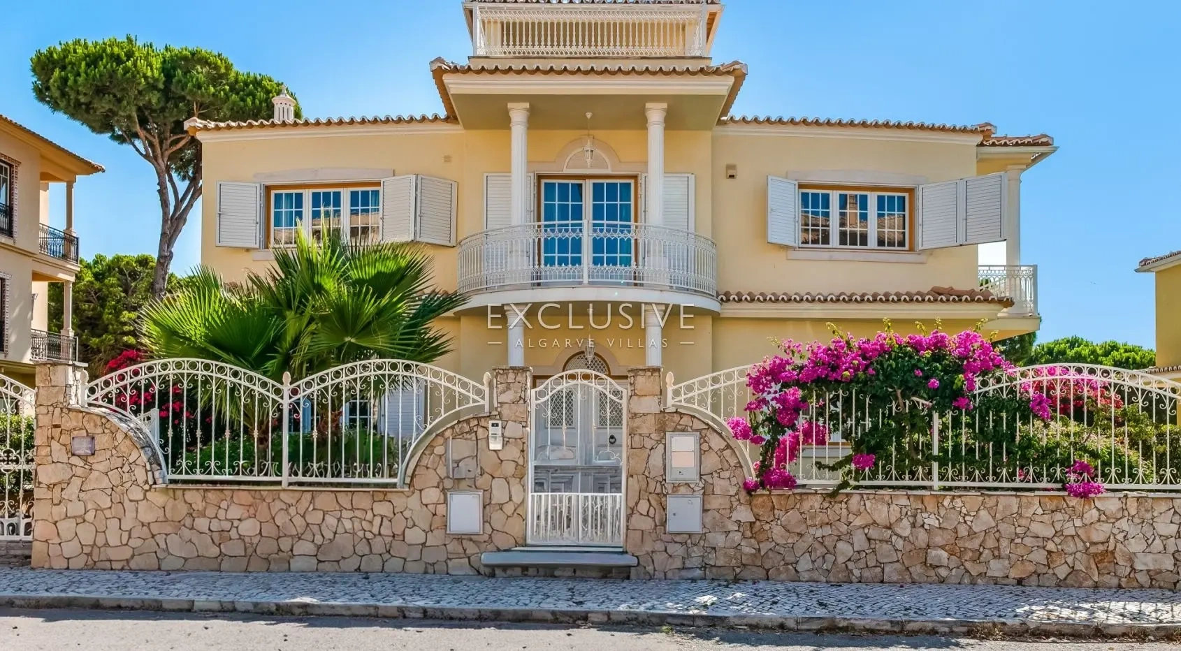2 - verkoop villa uitzicht op zee albufeira algarve portugal