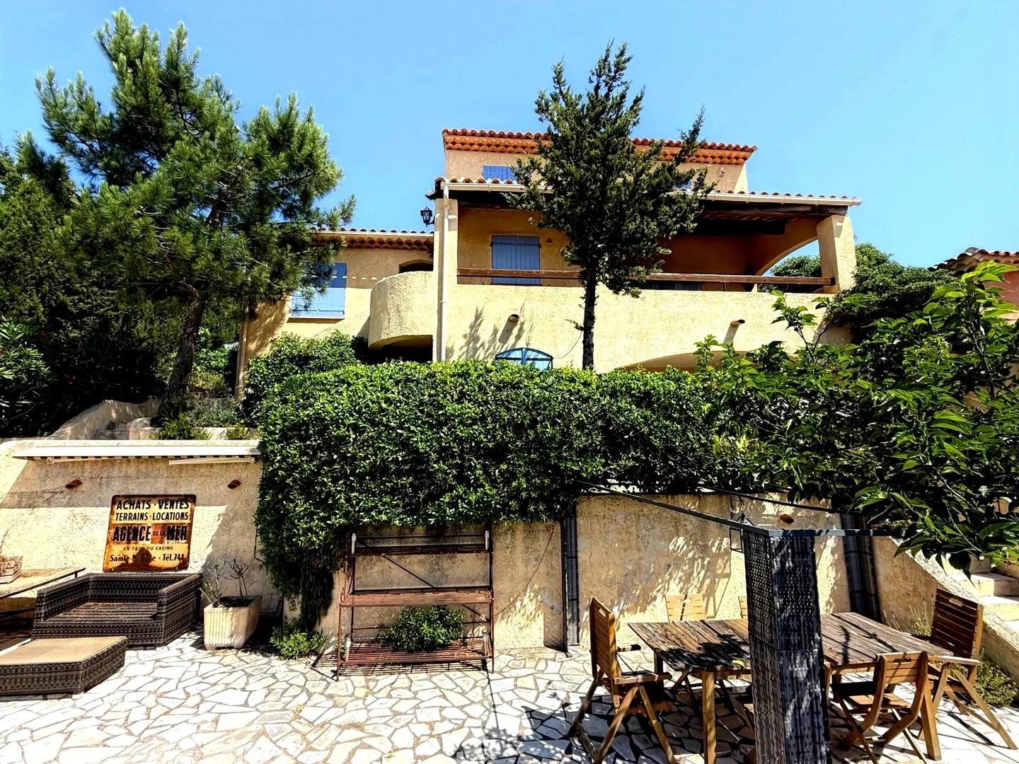 2 - vente maison vue mer les issambres var france
