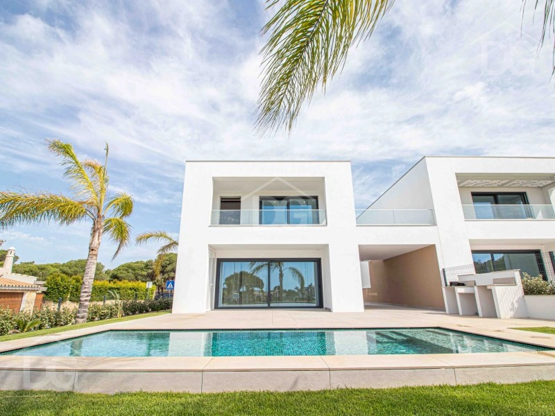 2 - house for sale in quatro estradas algarve portugal