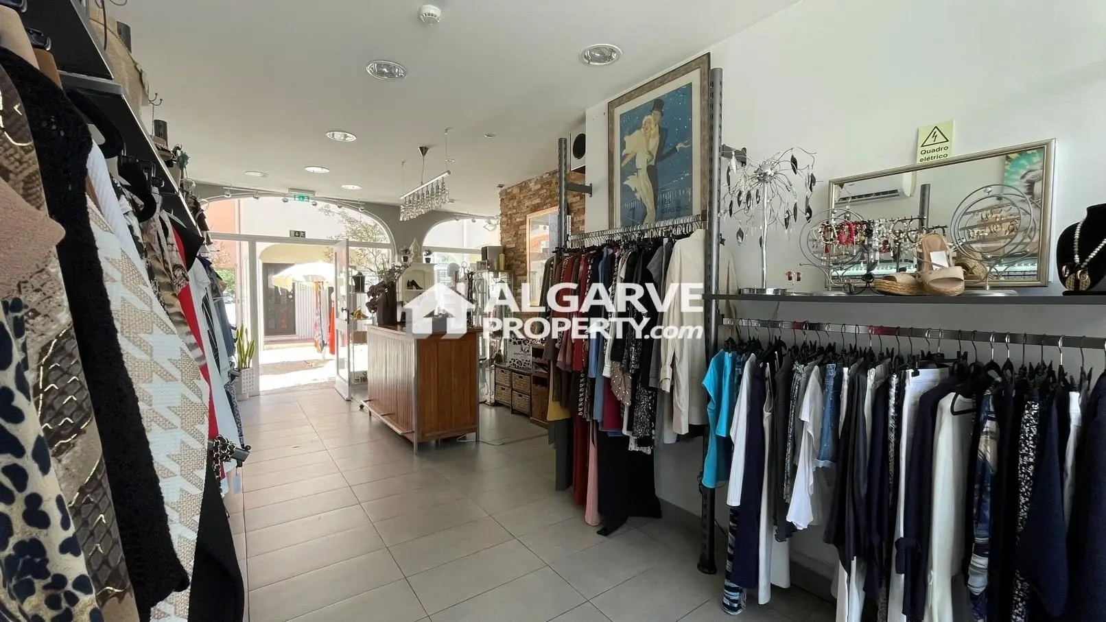 2 - vendita commercio vilamoura algarve portogallo