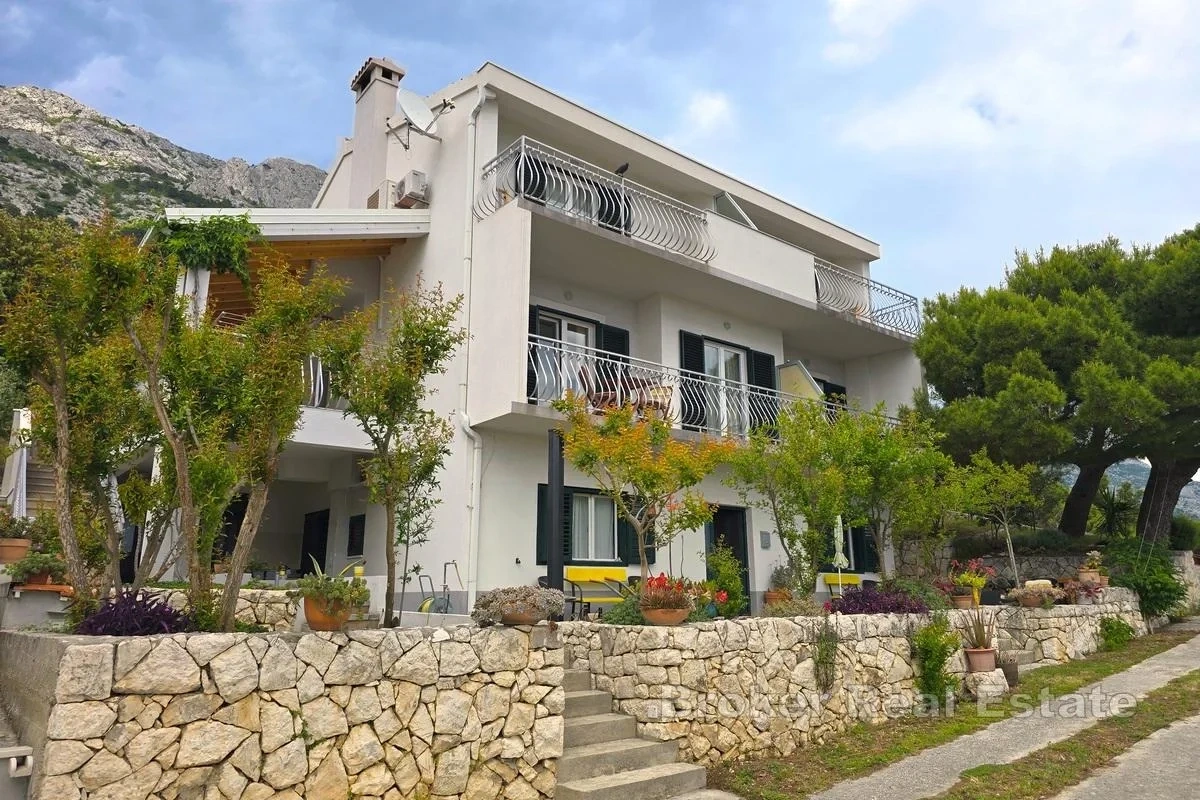 2 - venta casa vista al mar omiš split-dalmacia croacia