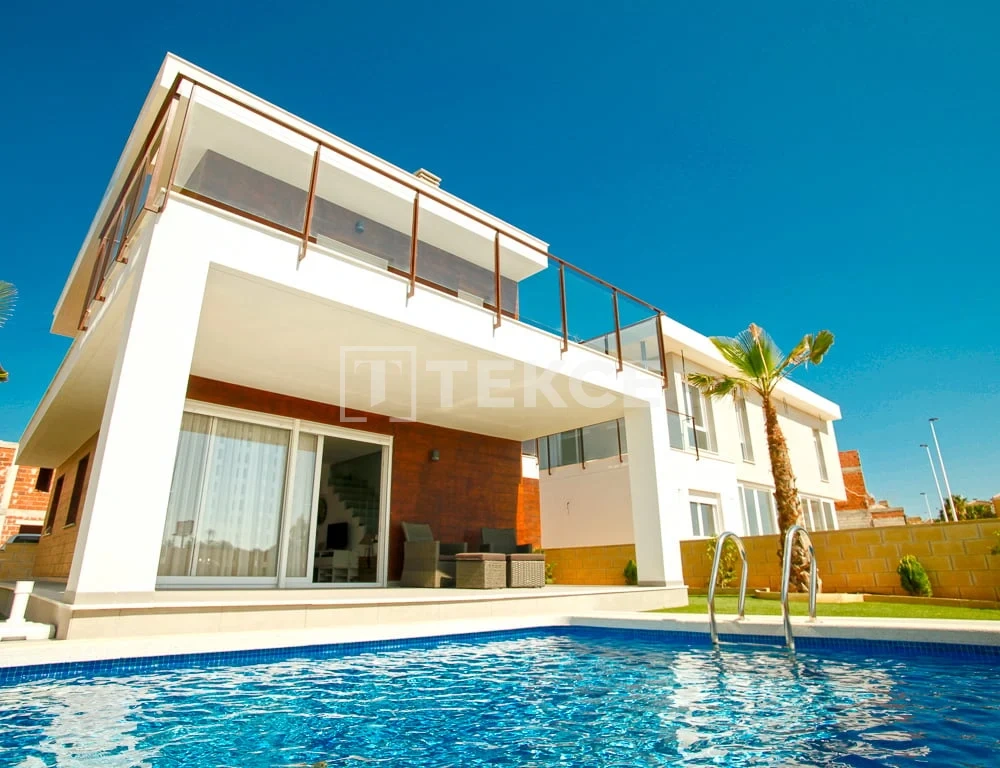 1 - beach walk house for sale in santa pola valencian community spain