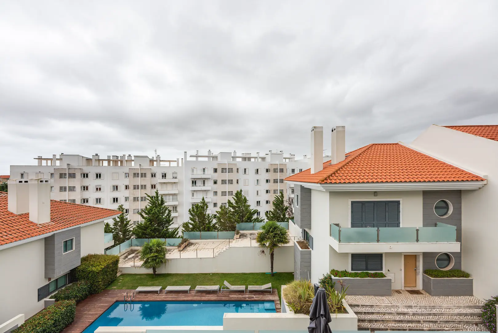 2 - venda casa a praia ao pé estoril região de lisboa portugal