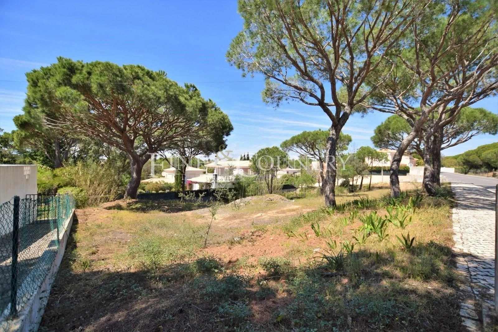 1 - venda terreno almancil algarve portugal