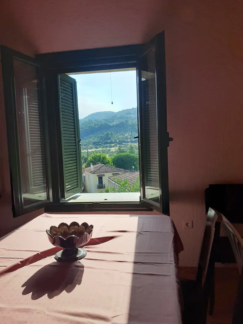 1 - venta casa vista al mar kórinthos peloponeso grecia