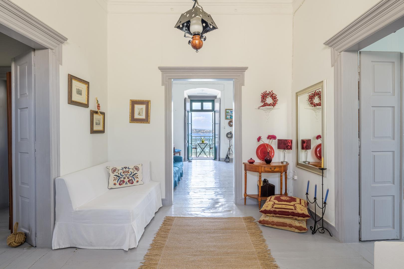 2 - venta casa frente al mar spetses ática grecia