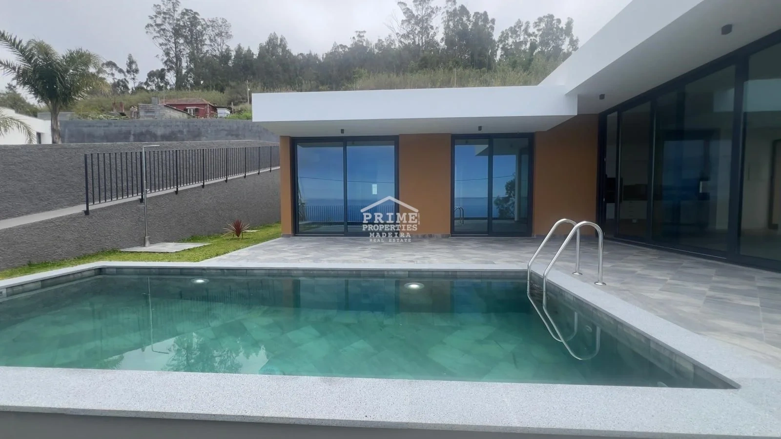 2 - vente maison vue mer calheta madère portugal