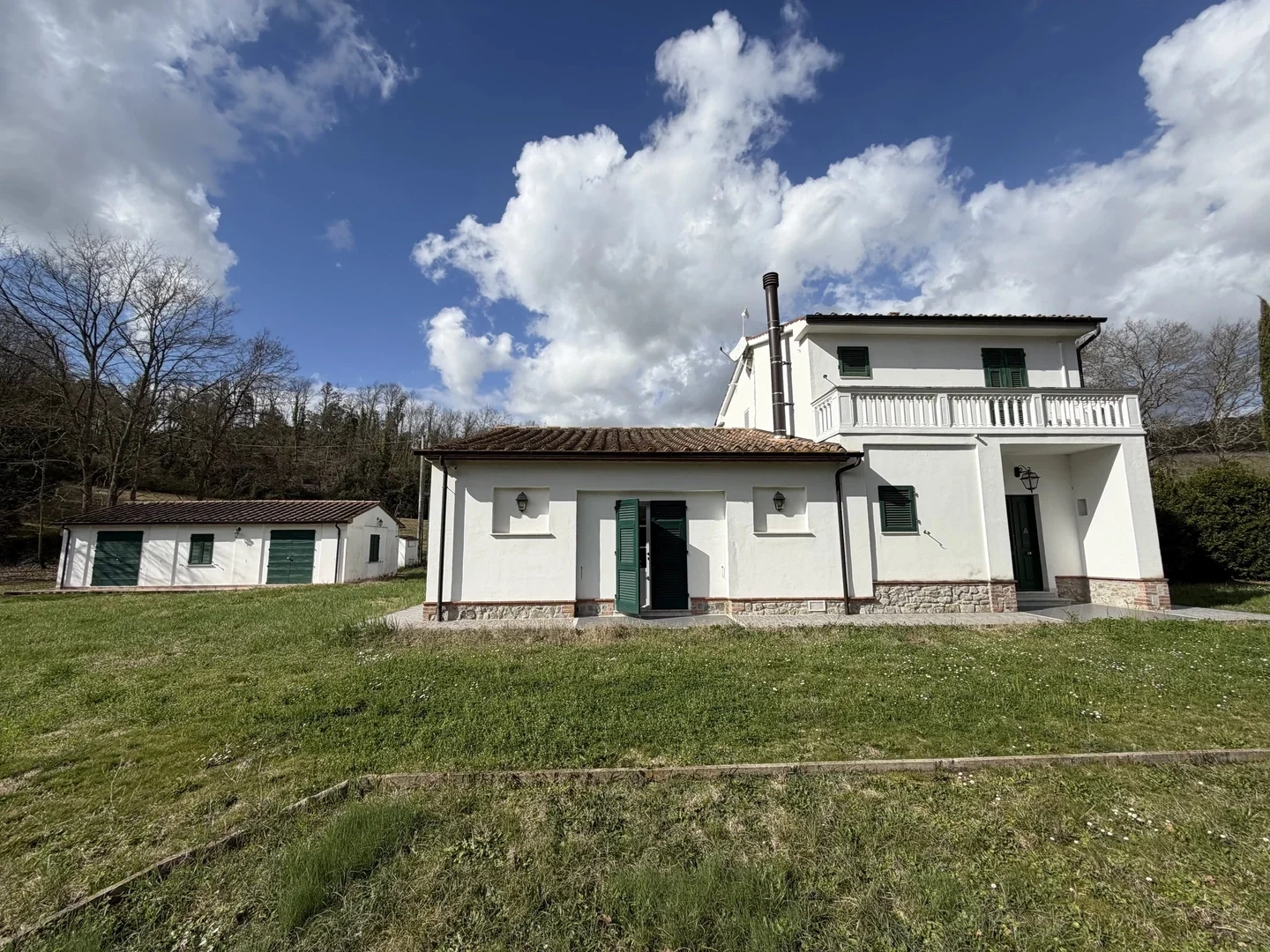 2 - vente maison riparbella toscane italie