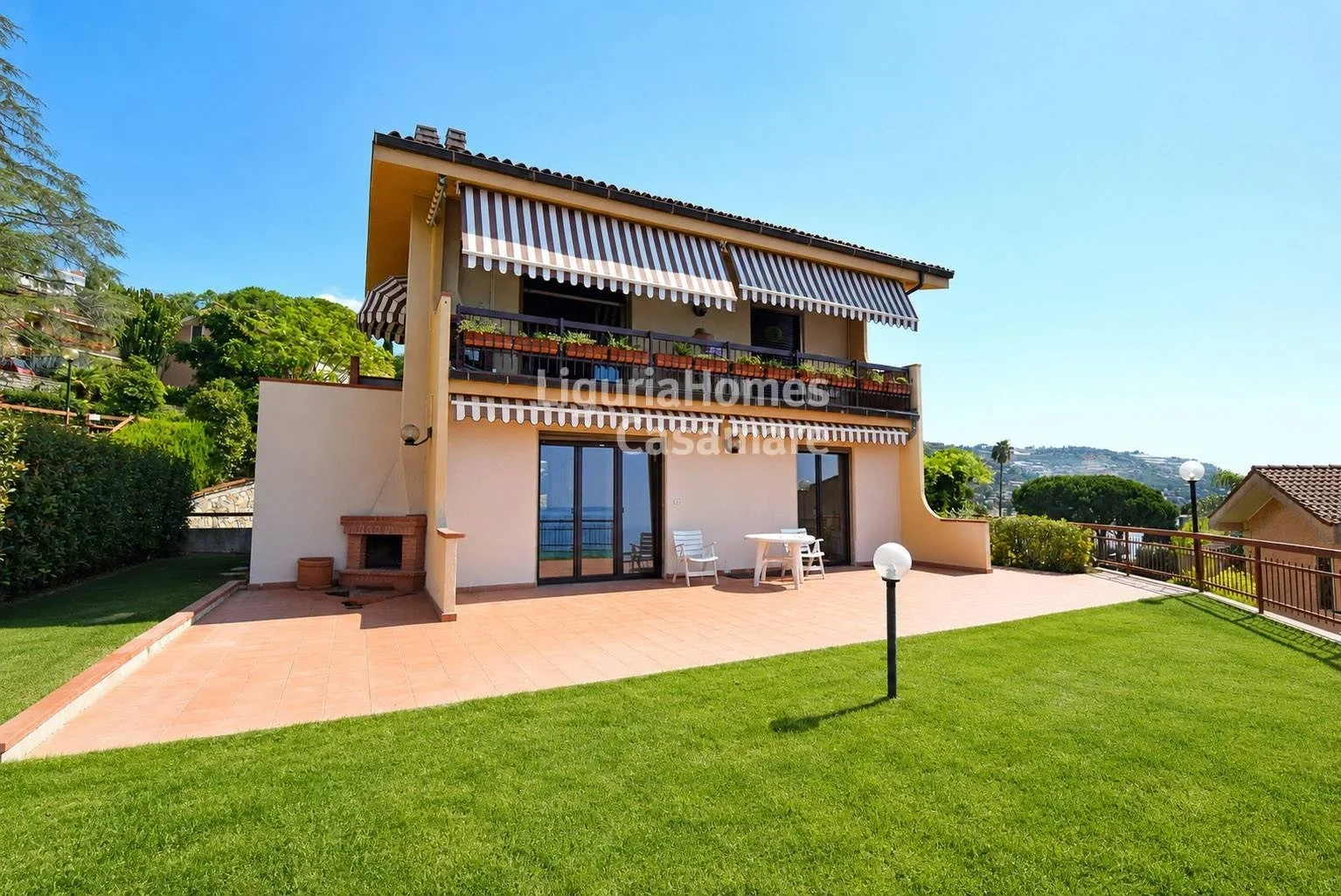 2 - sea view apartment for sale in ospedaletti liguria italy