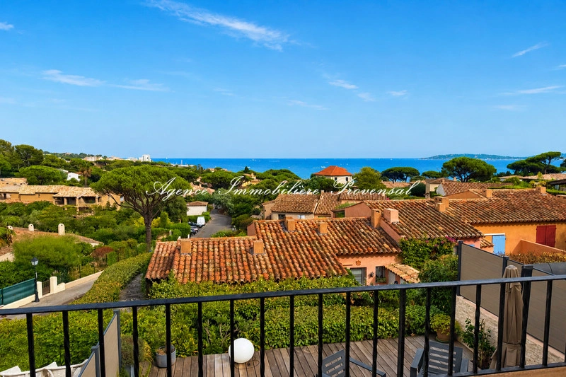 2 - sea view apartment for sale in sainte-maxime var france