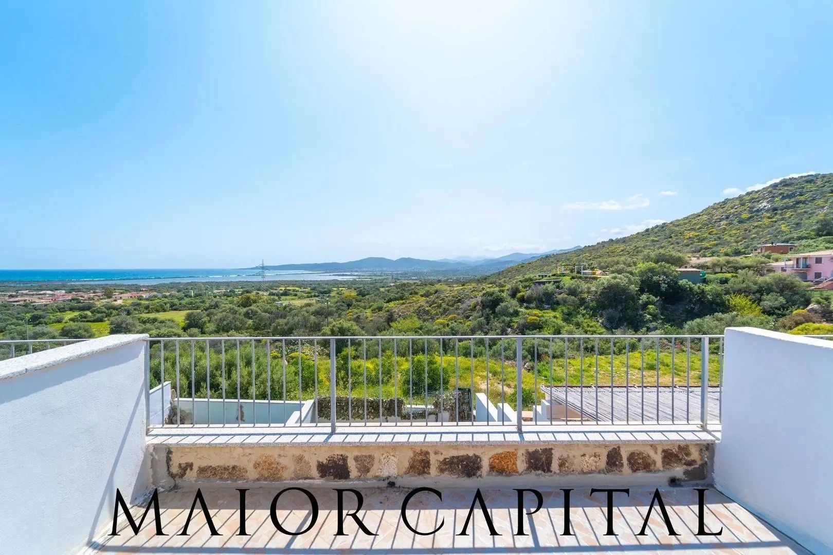2 - venta casa vista al mar san teodoro cerdeña italia