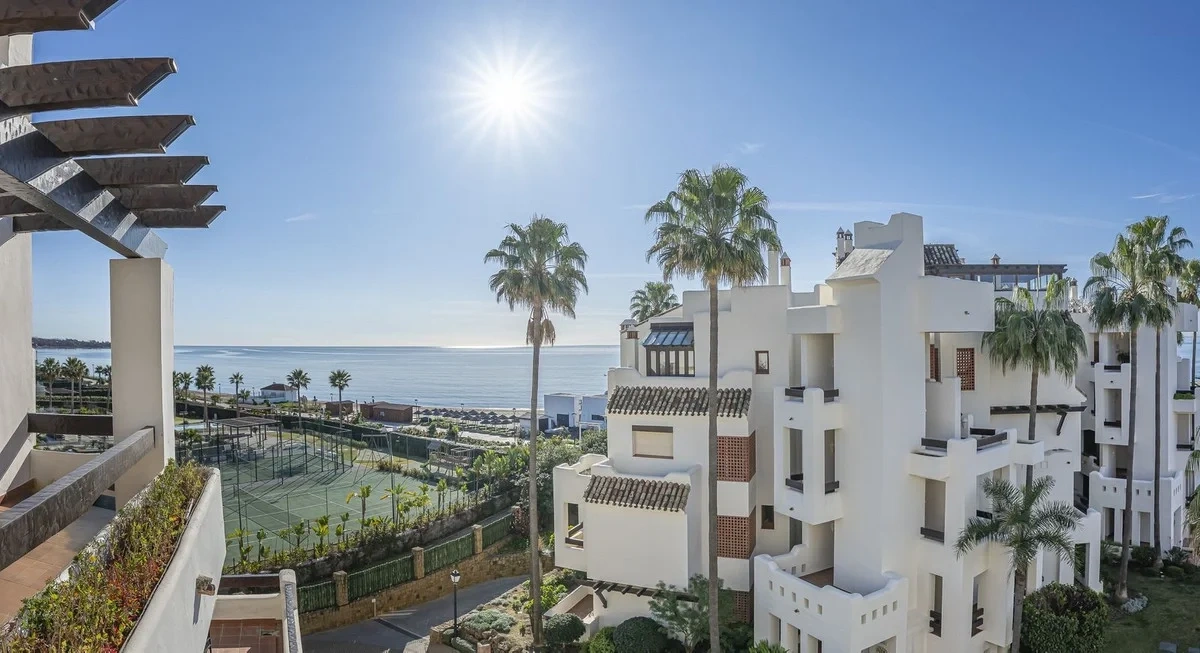 1 - vendita appartamento fronte mare estepona - costa del sol andalusia spagna