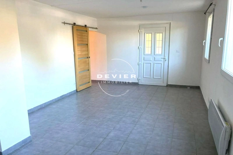 2 - apartment for sale in saint-georges-d'orques hérault france