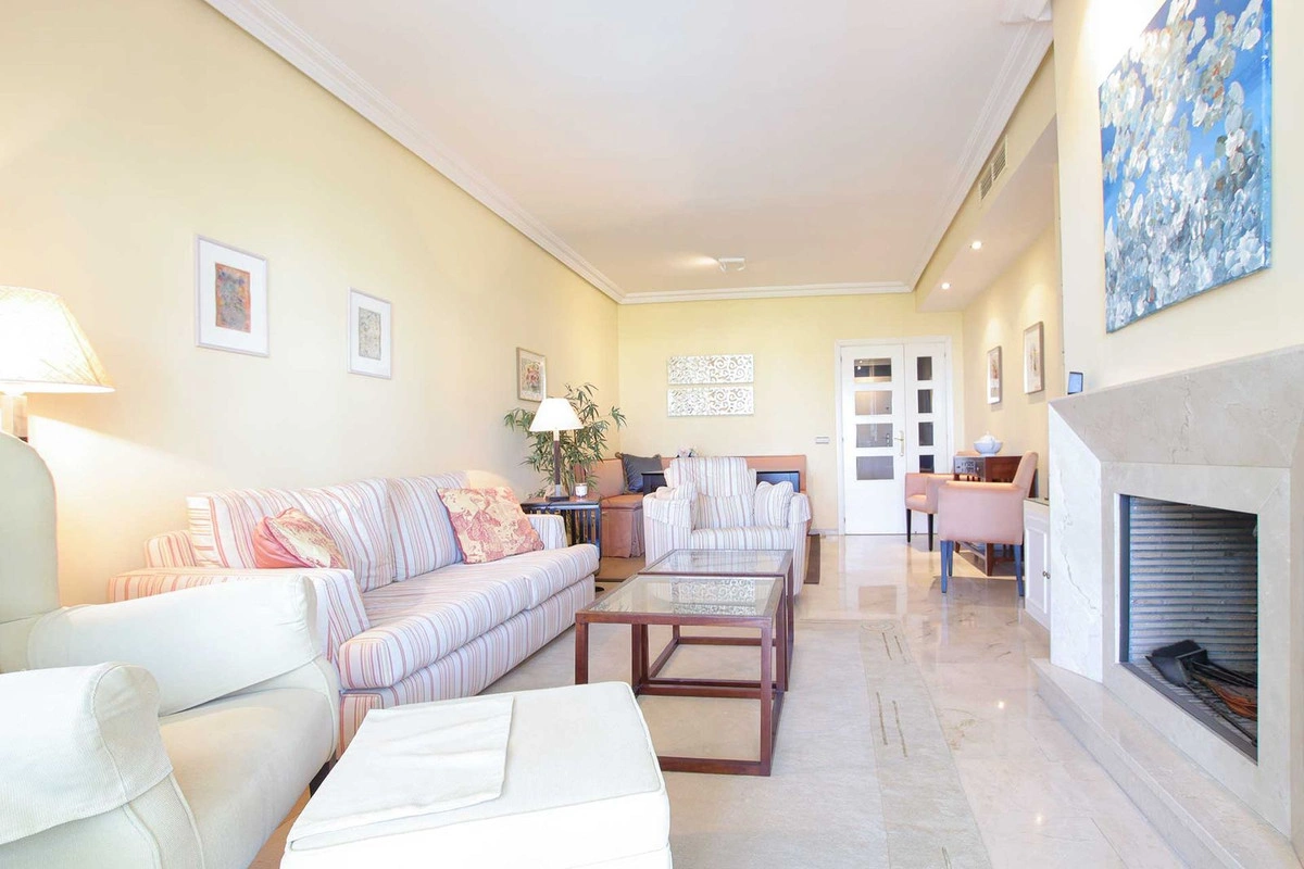 2 - venta apartamento vista al mar nueva andalucia andalucía españa